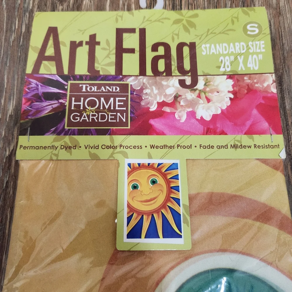 2 House Flags 28" x 40" - Picture 3 of 10